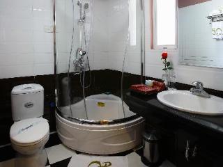 Khách sạn Palace 2*