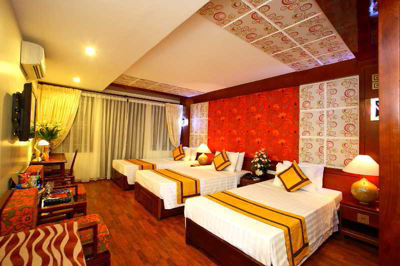 Palace Khách sạn 2*