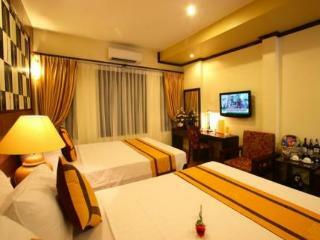 Khách sạn Palace 2*